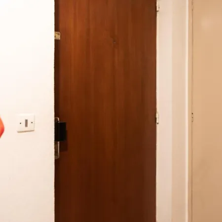 Quiet Radiant Studio Overlooking The Garden Apartment *