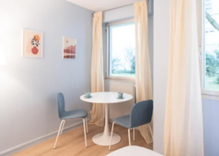 Quiet Radiant Studio Overlooking The Garden Apartment Paris